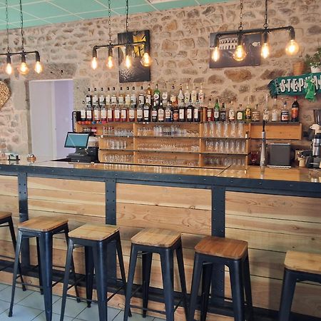 L'Auberge De La Source La Valla-sur-Rochefort Εξωτερικό φωτογραφία