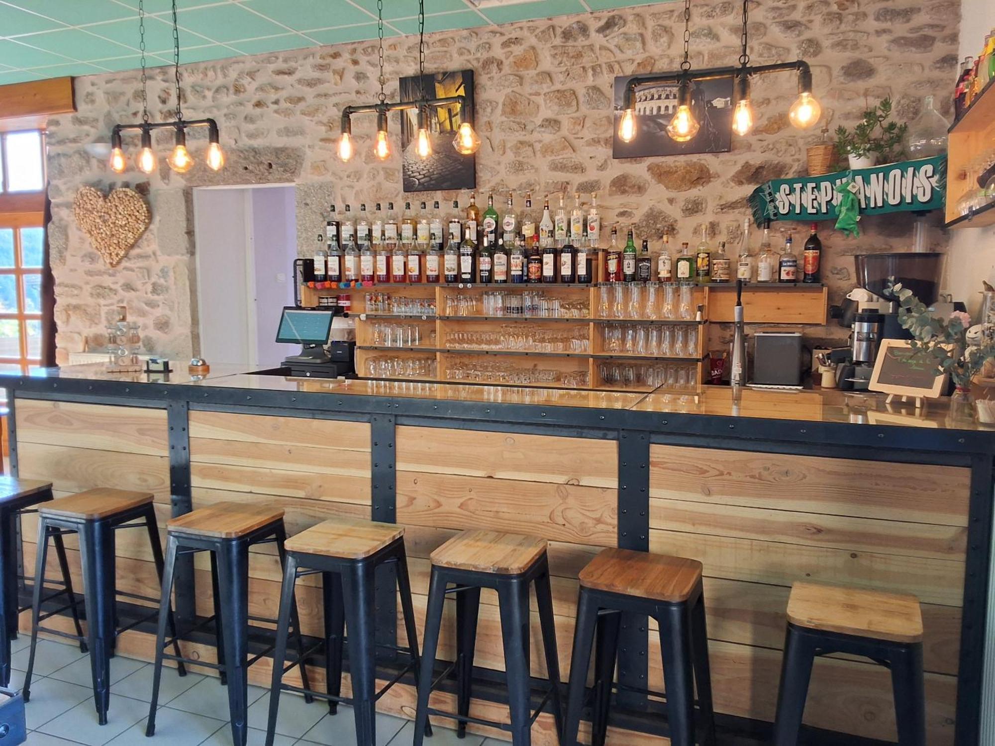 L'Auberge De La Source La Valla-sur-Rochefort Εξωτερικό φωτογραφία