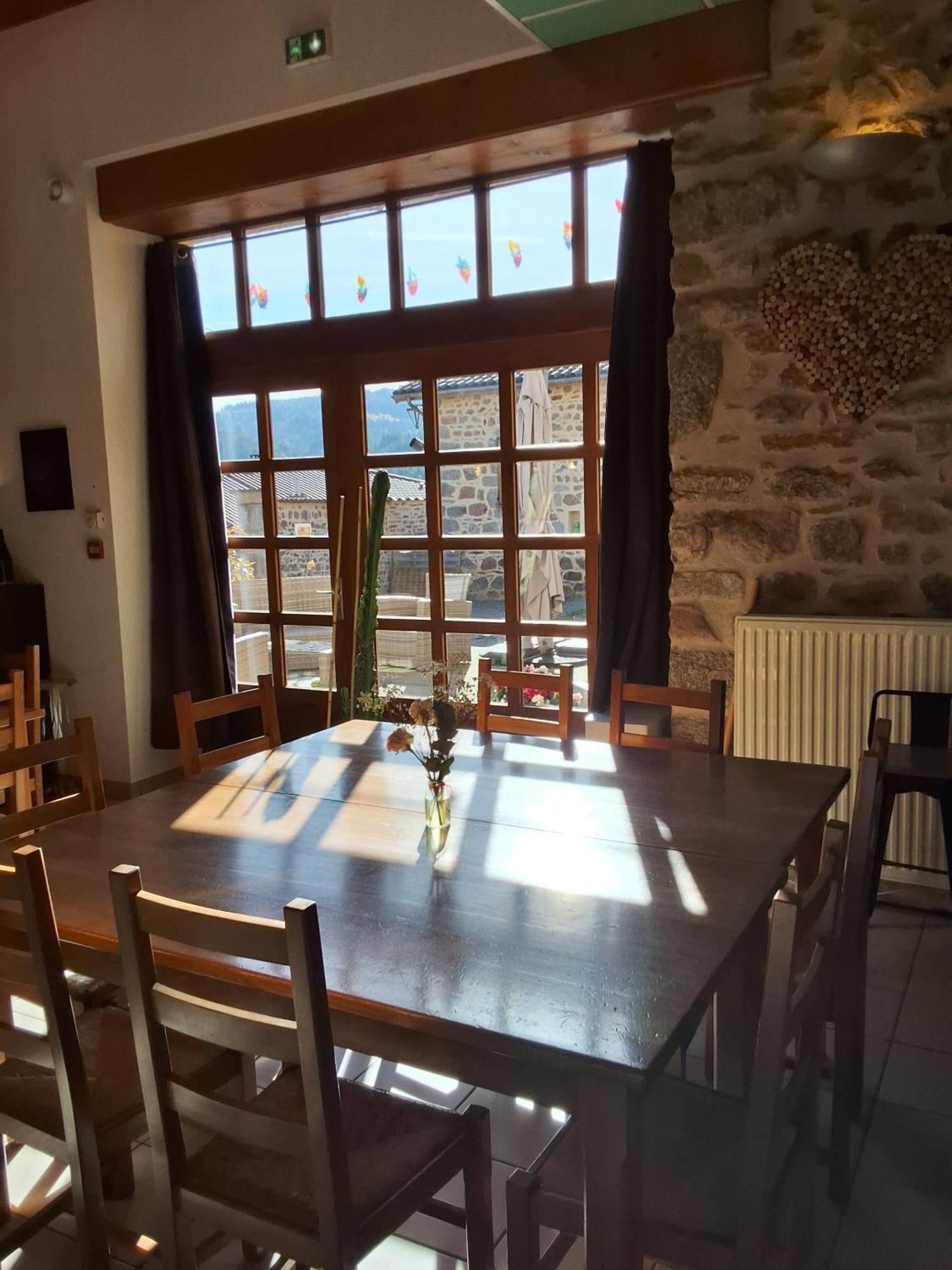 L'Auberge De La Source La Valla-sur-Rochefort Εξωτερικό φωτογραφία